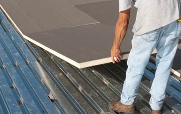 benefits of insulating Rake Common flat roofing